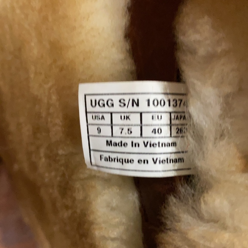 FUR CUFF UGG BOOT - Picture 7 of 8